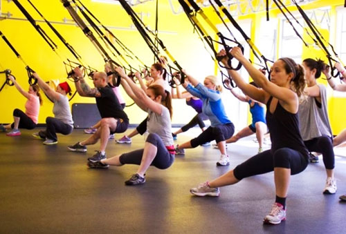 Занятия с петлями TRX отлично подойдут всем